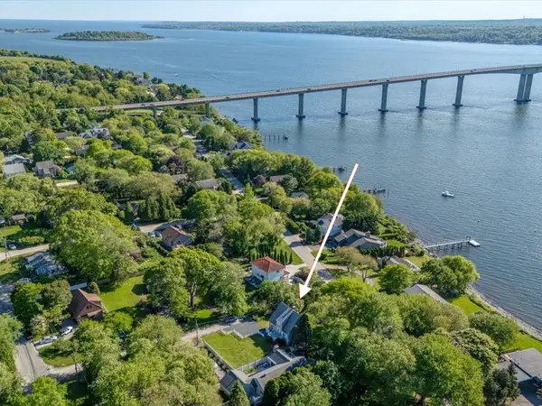 174 Seaside Drive, Jamestown, RI 02835