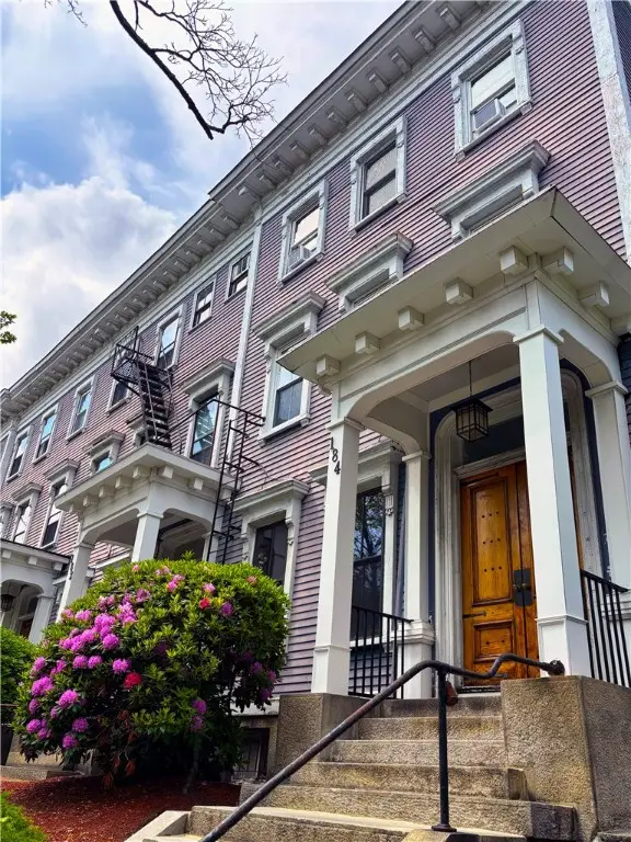 178 Bowen Street #16, Providence, RI 02906 - Image #1