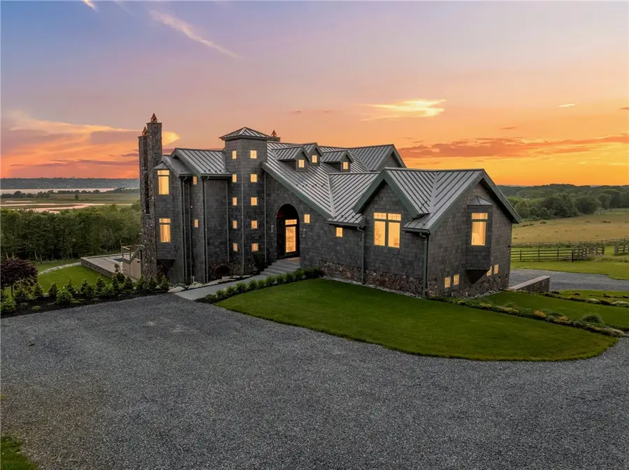 82 Nonquit Lane, Tiverton, RI 02878 - #2