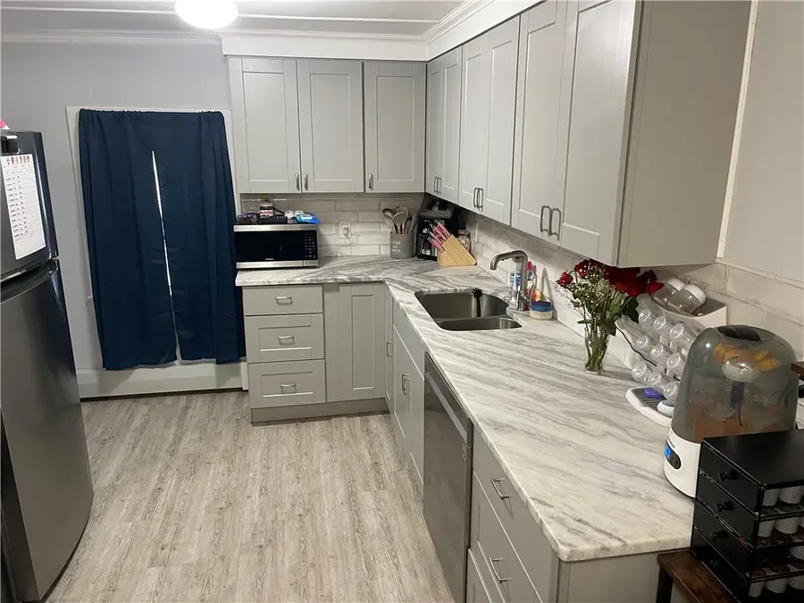 25 Thomas Street, North Kingstown, RI 02852 - Image #3