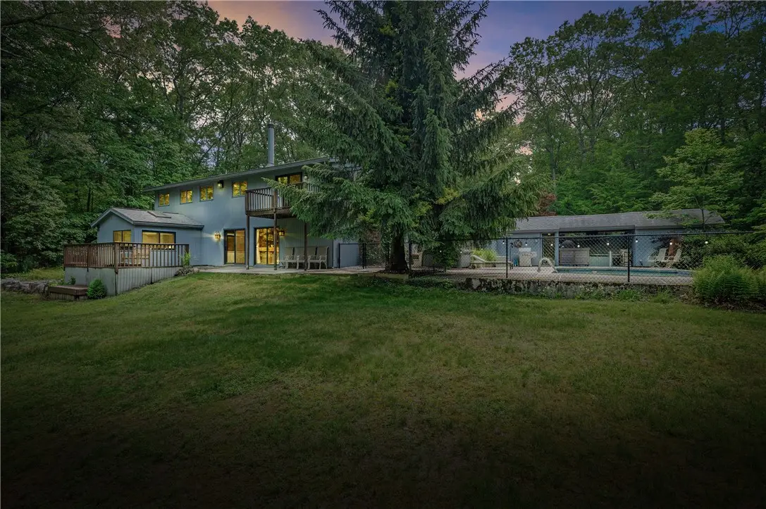 24 Lincoln Drive, North Smithfield, RI 02896 - Image #1