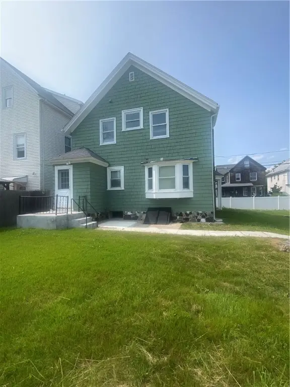 218 Indiana Avenue, Providence, RI 02905 - Image #3