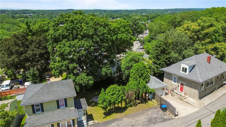 11 Brinkley Street, Providence, RI 02909 - Image #2