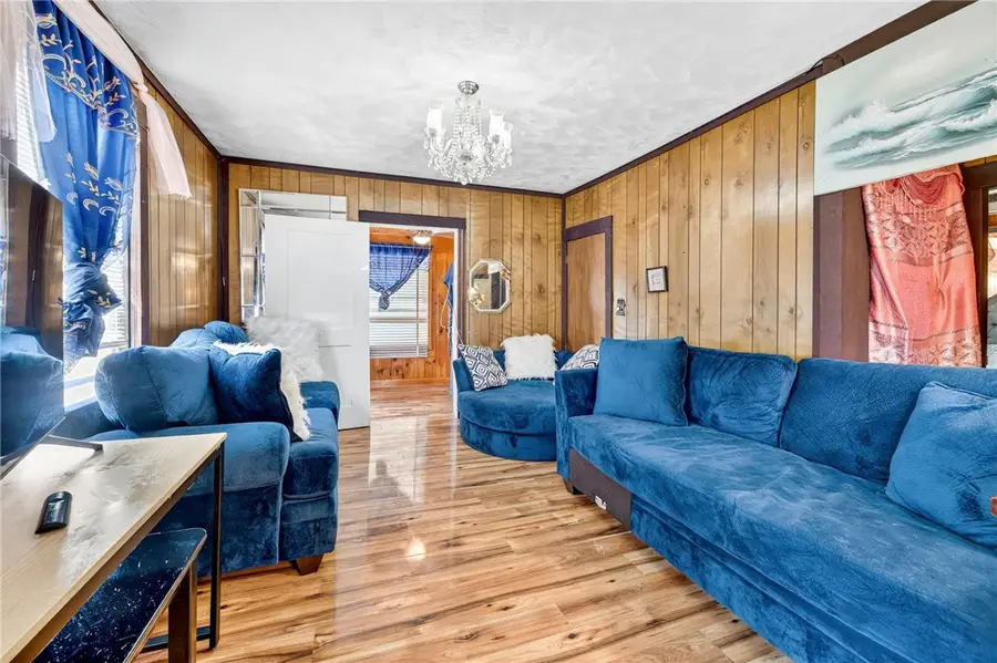 31 Norris Avenue, Pawtucket, RI 02861 - Image #2