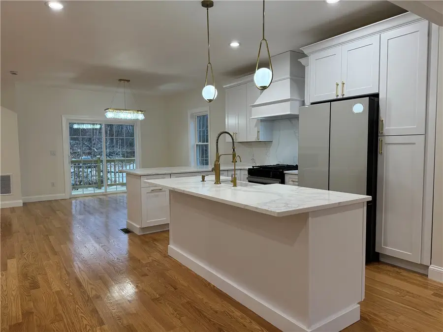 1502 Hunting Hill Drive, Cumberland, RI 02864 - Image #3