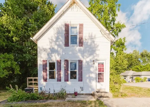 15 Hope Court, West Warwick, RI 02893