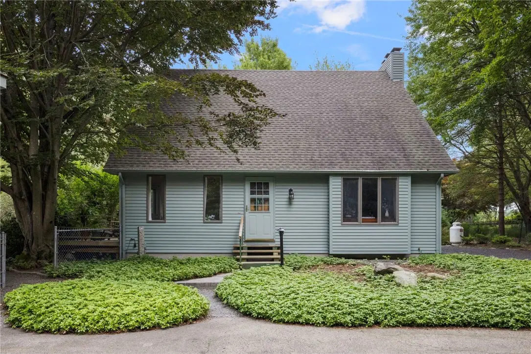 930 North Main Road, Jamestown, RI 02835 - Image #1