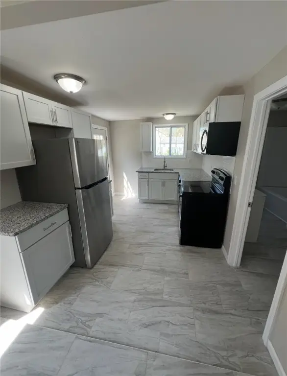 191 Canfield Avenue, Warwick, RI 02889 - Image #2