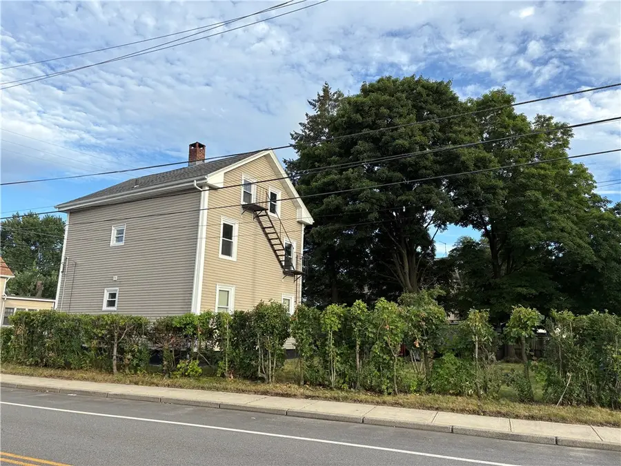784 York Avenue, Pawtucket, RI 02861 - Image #2