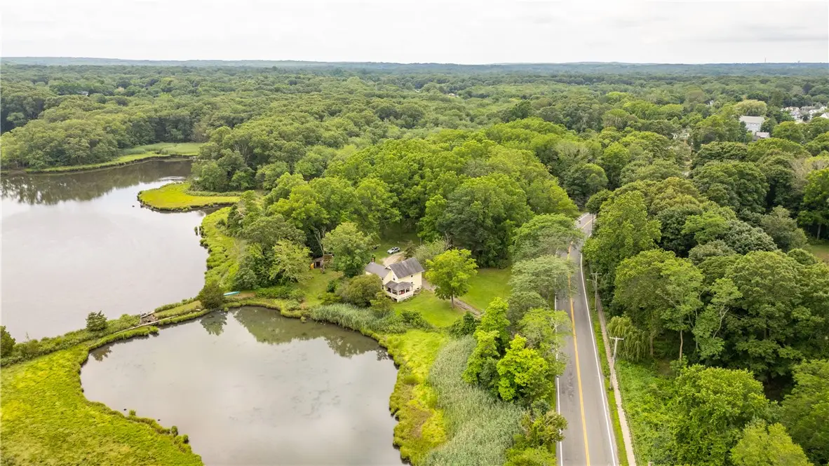 194 Phillips Street, North Kingstown, RI 02852 - Image #1