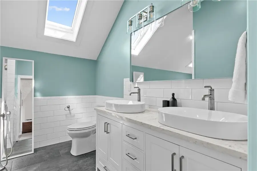 20 Borden Farm Road, Portsmouth, RI 02871 - Image #2