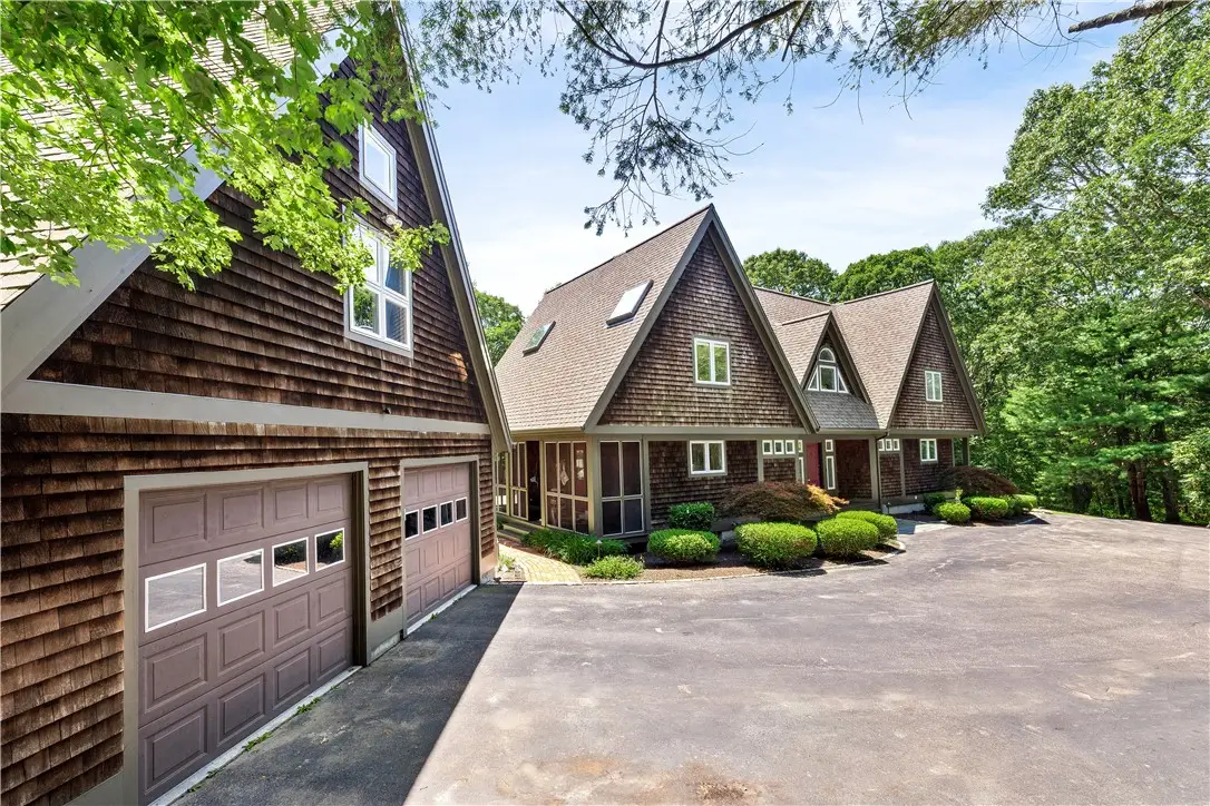 860 Curtis Corner Road, South Kingstown, RI 02879 - Image #1