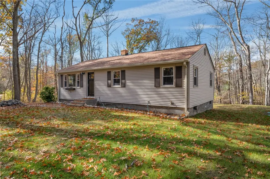 255 Rockland Road, Scituate, RI 02857 - Image #2