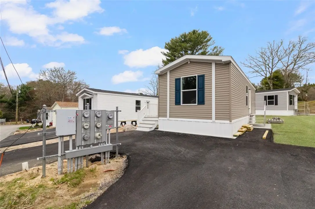 27 Foxtrot Drive, Charlestown, RI 02813 - Image #1