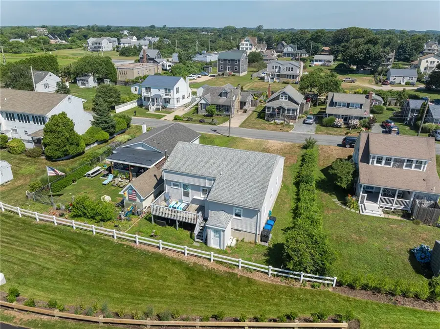 27 Holden Road, South Kingstown, RI 02879 - Image #3