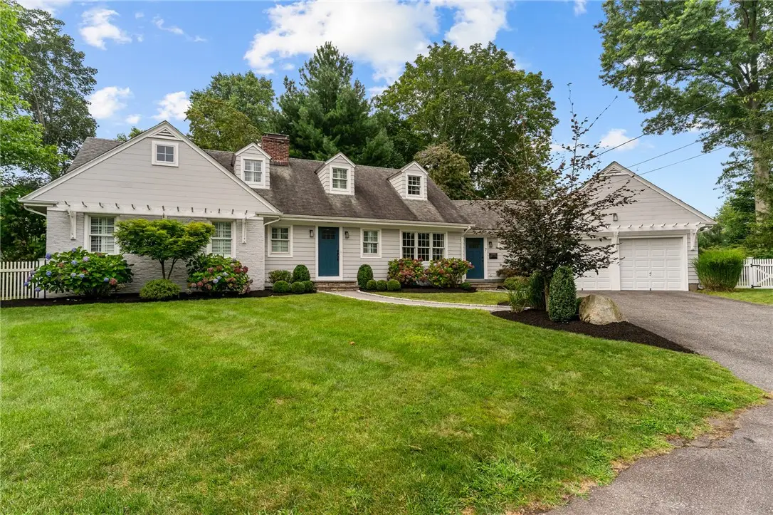 7 Lee Road, Barrington, RI 02806 - Image #1