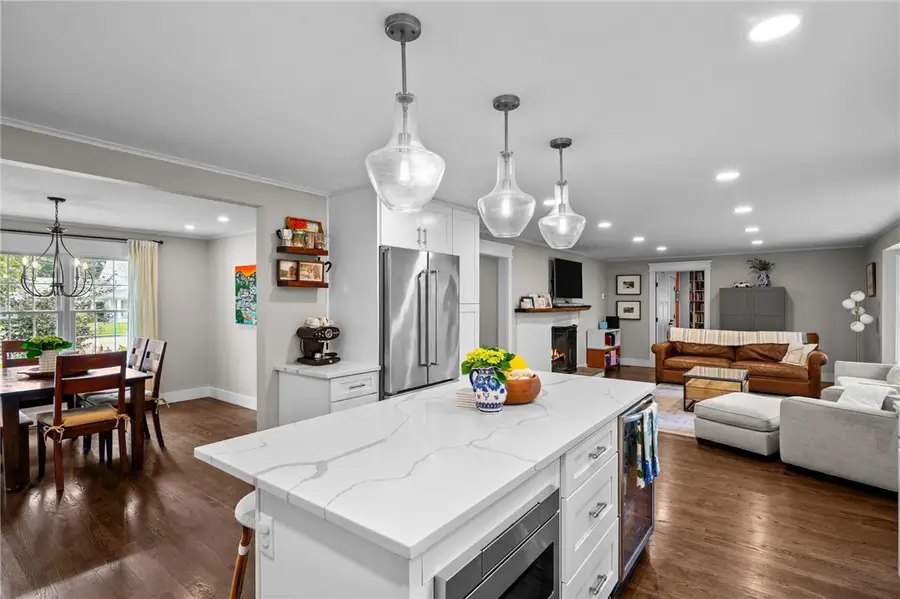 7 Lee Road, Barrington, RI 02806 - Image #3