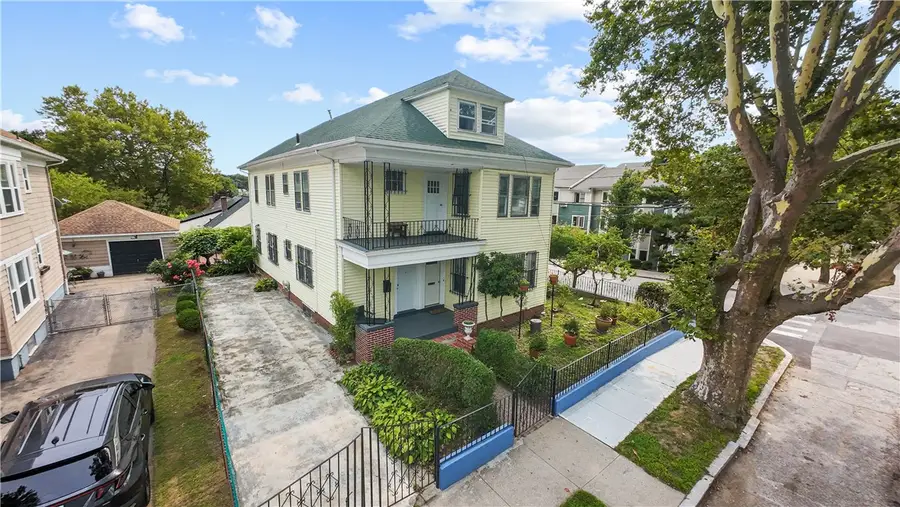 98 Sackett Street, Providence, RI 02907 - Image #3