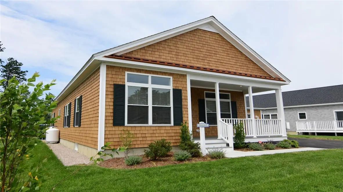 421 South Shore Village Boulevard #D55, South Kingstown, RI 02879 - Image #1