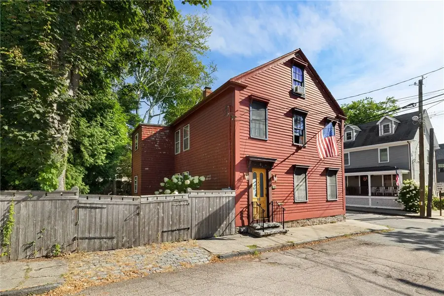 23 Willow Street, Newport, RI 02840 - Image #2