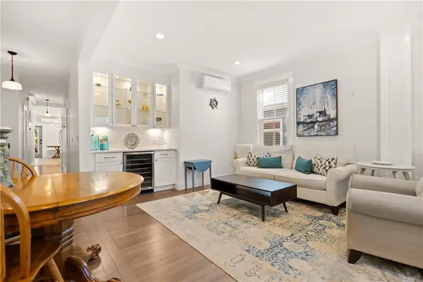 23 Mann Avenue #4, Newport, RI 02840