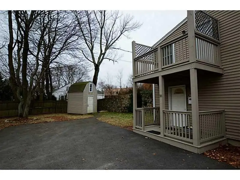 38 New London Avenue, West Warwick, RI 02893 - Image #2