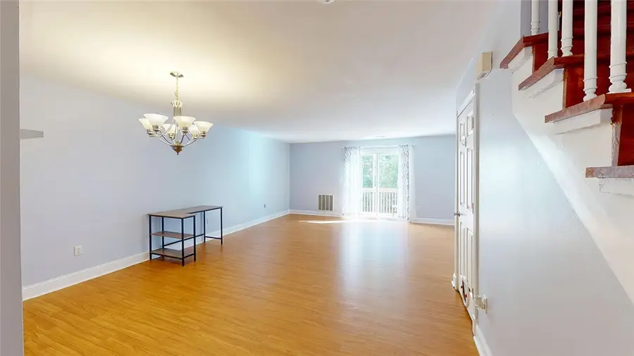 105 Scenic Drive, West Warwick, RI 02893 - Image #3