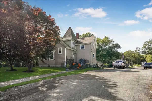 185 Stafford Road, Tiverton, RI 02878