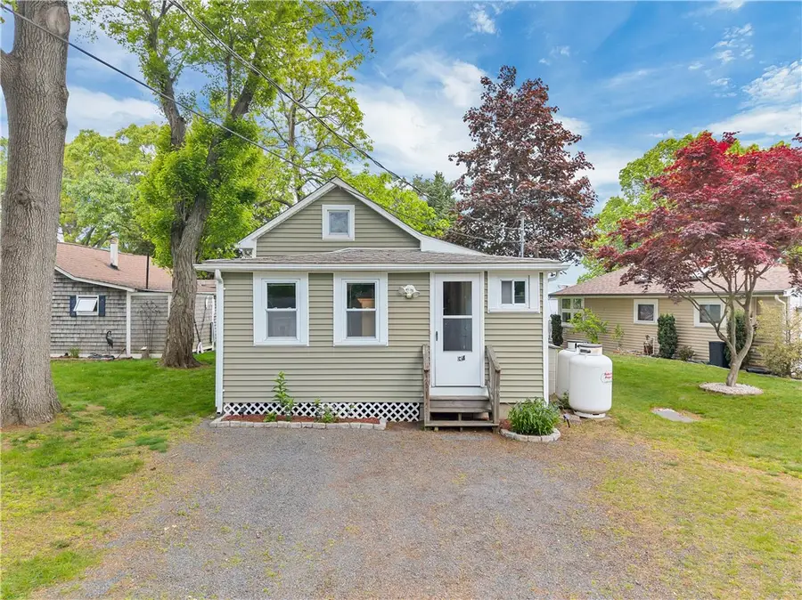 600 Cole Farm Road, Warwick, RI 02889 - Image #2