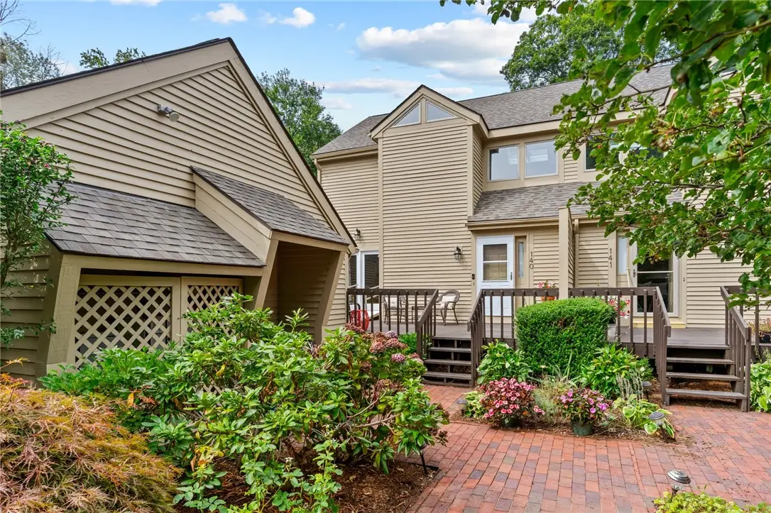 140 Pine Glen Drive, East Greenwich, RI 02818 - Image #1