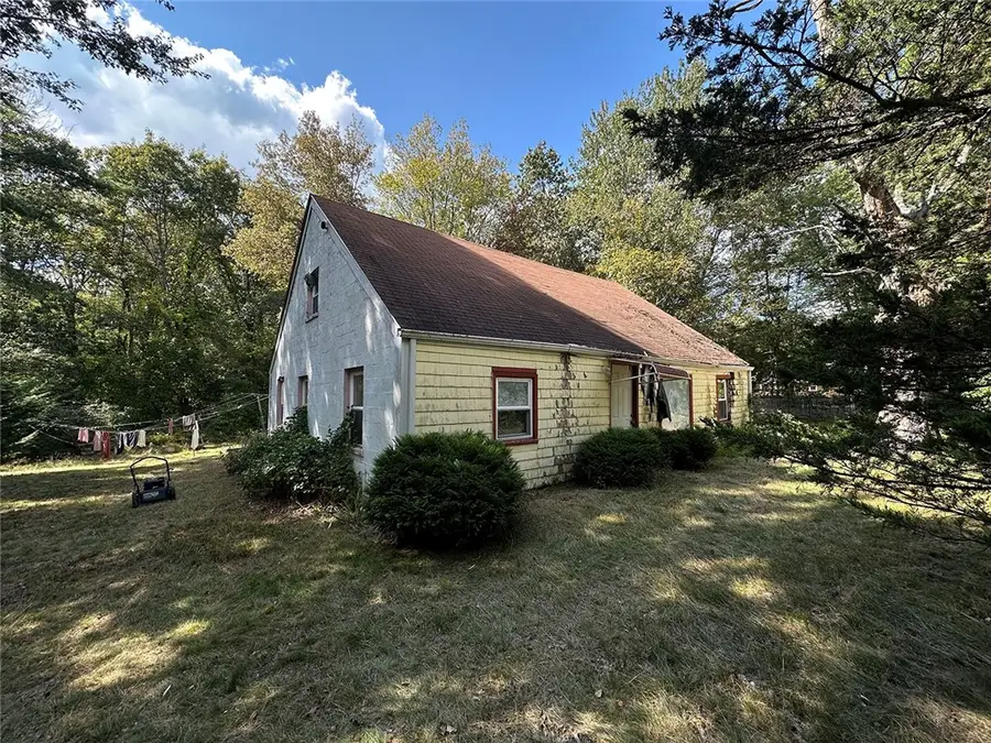 1663 Victory Highway, Coventry, RI 02827 - Image #3