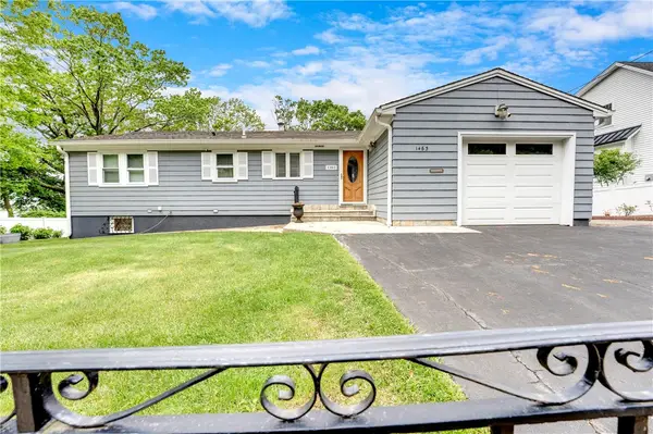 1463 Broadway Way, East Providence, RI 02914