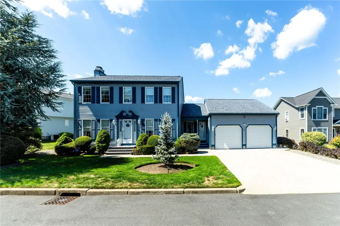 9 East Lake View Drive, North Providence, RI 02904 - Image #1