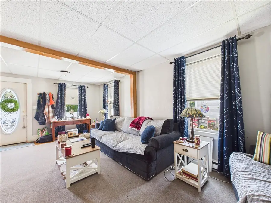 54 Arthur Street, West Warwick, RI 02893 - Image #3