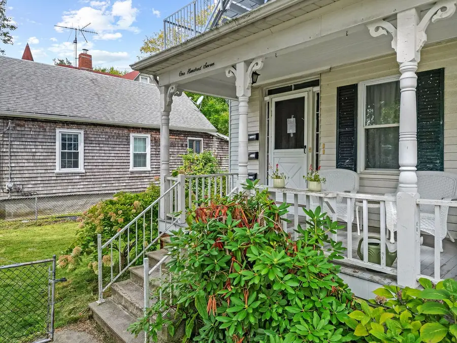 107 Franklin Street, Bristol, RI 02809 - Image #2