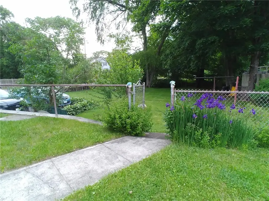 117 Farnum Pike, Smithfield, RI 02917 - Image #3