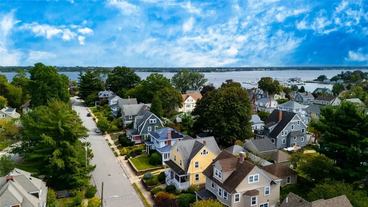 82 Sefton Drive, Cranston, RI 02905 - #1