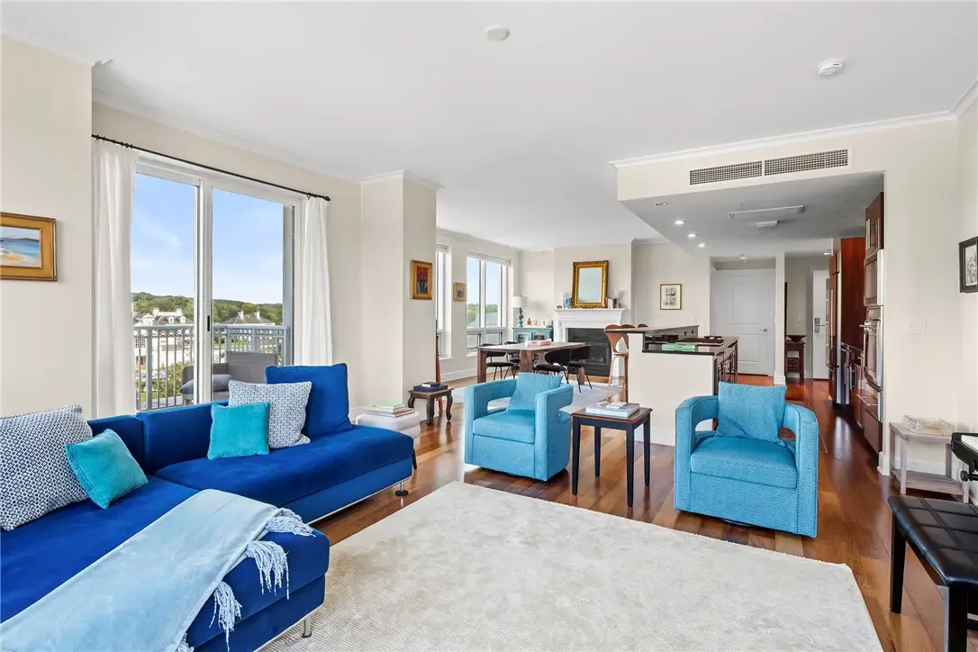 1 Tower Drive #406, Portsmouth, RI 02871 - Image #1