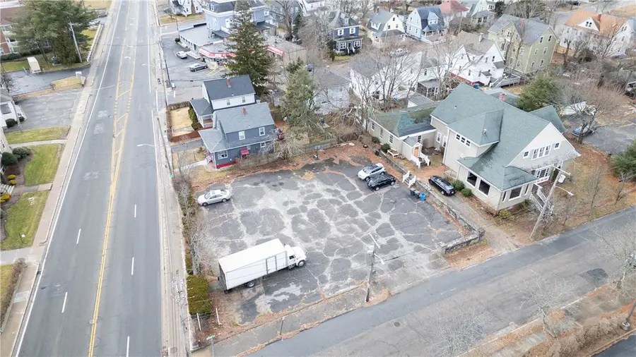 19 Warwick Avenue, Cranston, RI 02905 - Image #3