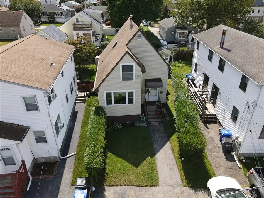 88 Manomet Street, Providence, RI 02909 - Image #2