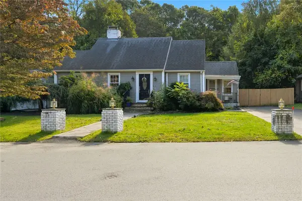 53 School Street, Johnston, RI 02919