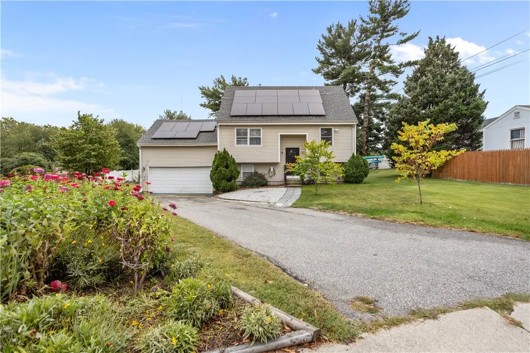 7 Jill Court, Riverside, RI 02915 - Image #1