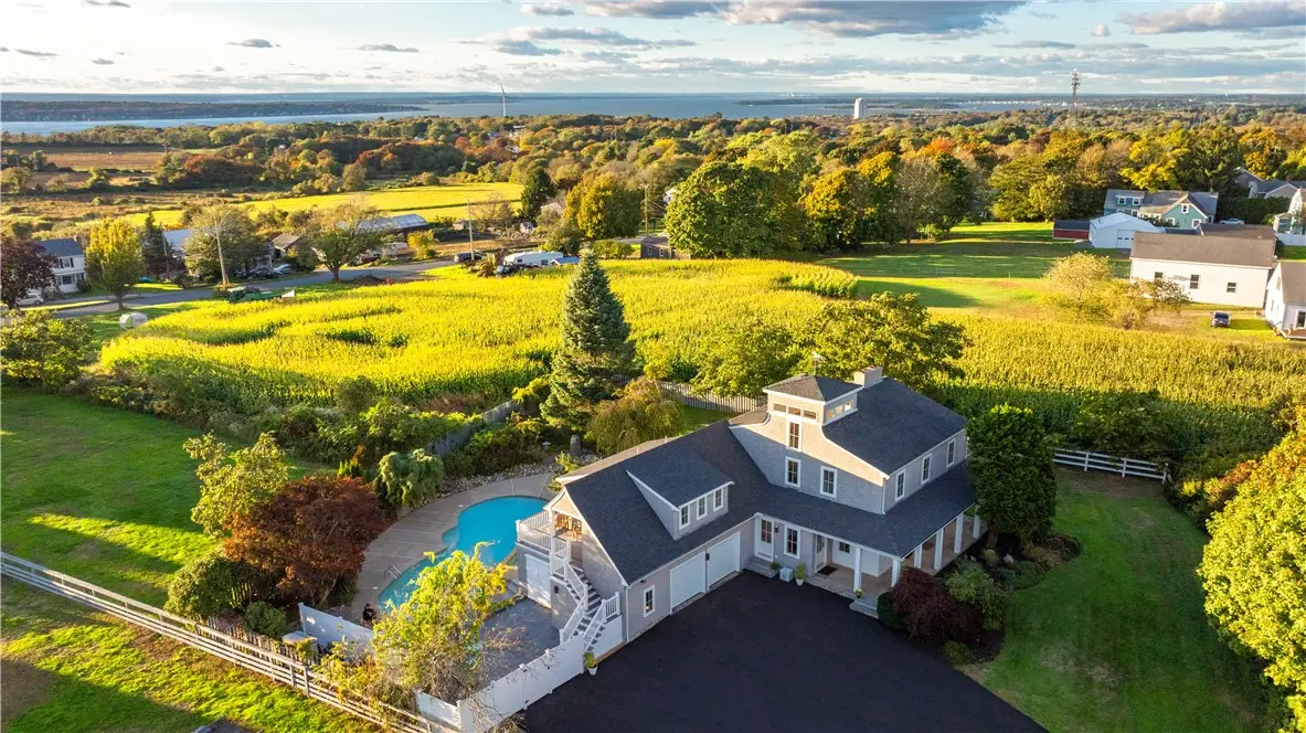 2040 East Main Road, Portsmouth, RI 02871 - Image #1