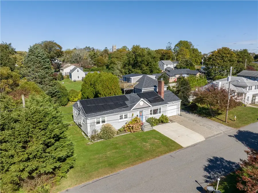 4 James Street, Middletown, RI 02842 - Image #3