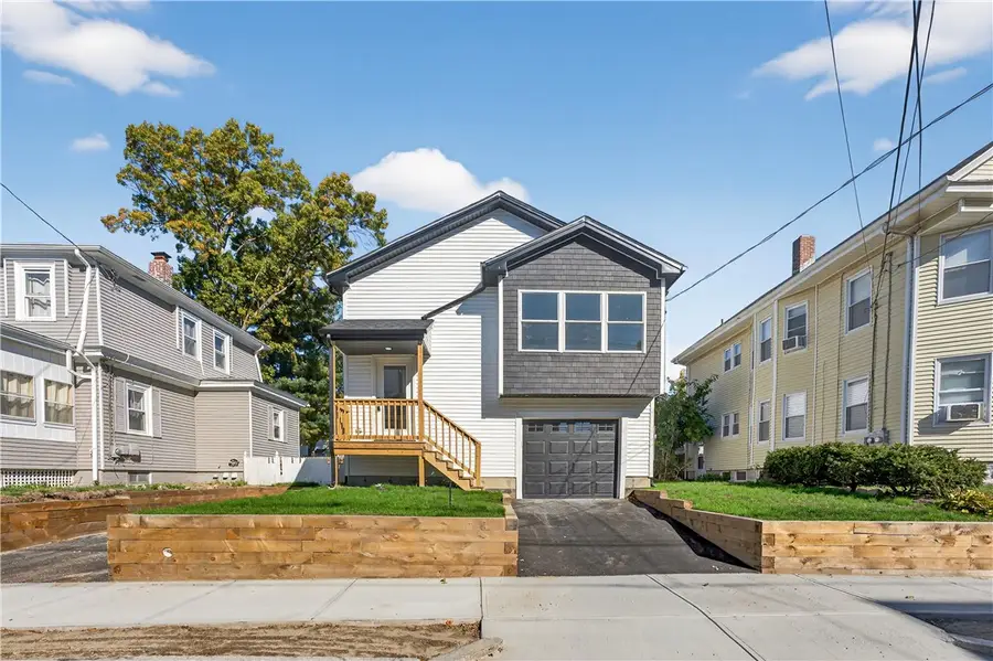 165 Rounds Avenue, Providence, RI 02907 - Image #2