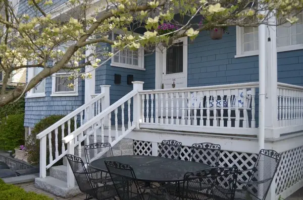 34 Bull Street, Newport, RI 02840