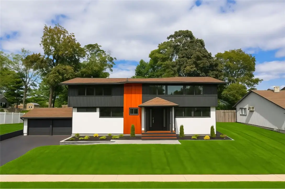 105 Kristen Court, Warwick, RI 02888 - Image #1