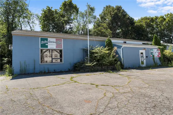 13 Kelly Street, Warren, RI 02885