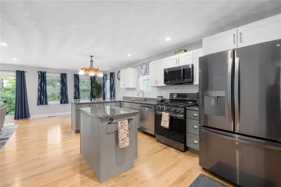 8 Lily Lane #8, West Warwick, RI 02893 - Image #2