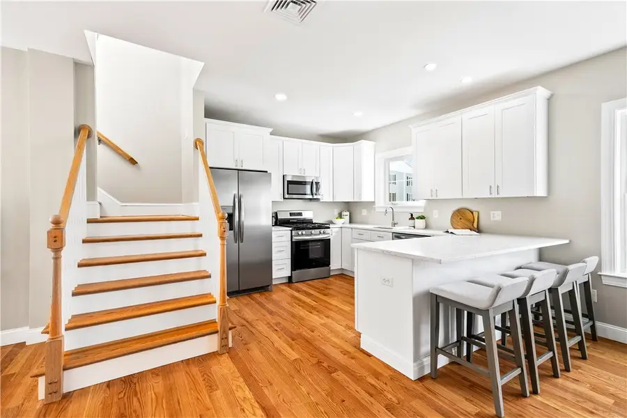 4 Old County Village Road #B, Smithfield, RI 02917 - Image #3